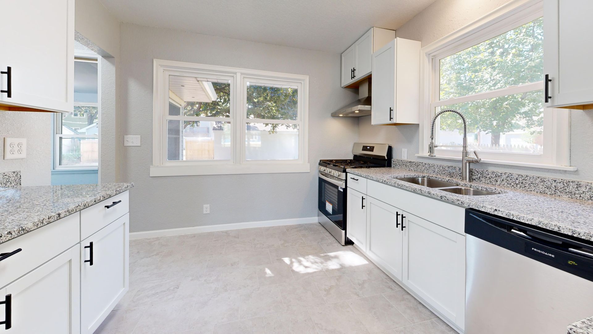 Remodel Your Kitchen Without Breaking the Bank