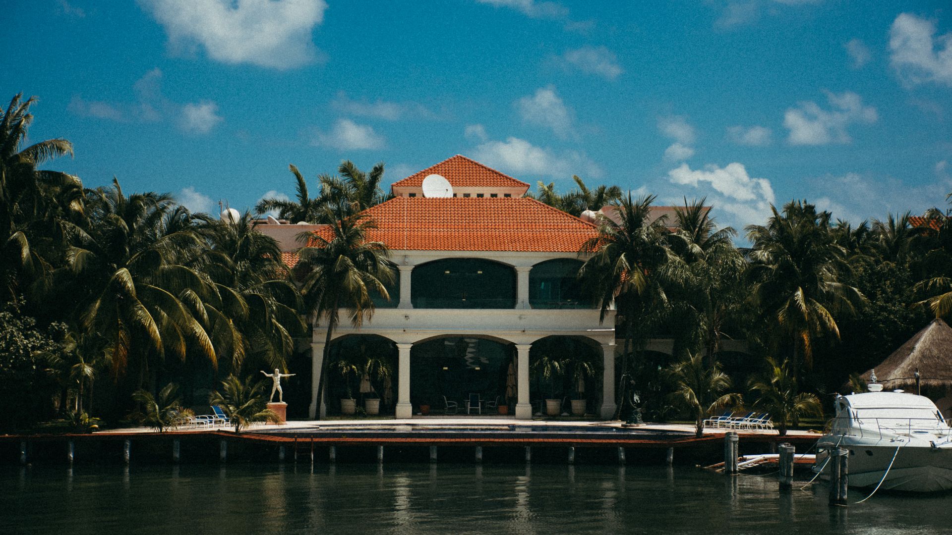 Investing in Luxury Real Estate: What to Expect